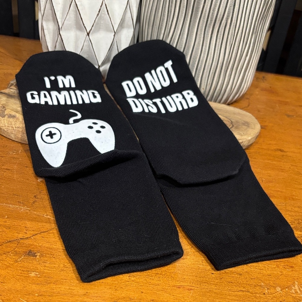 Novelty Gamer Socks I'm Gaming Do Not Disturb NEW